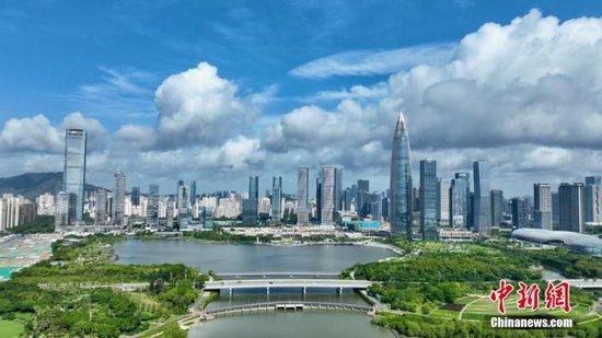 深圳湾人才公园。中新社记者 陈文 摄